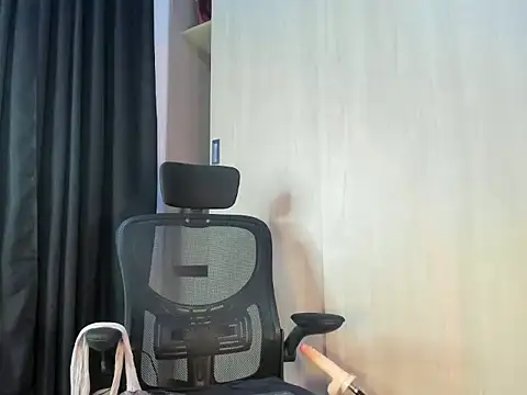 Amberdecolombia online show from 02-12-26, 05:02