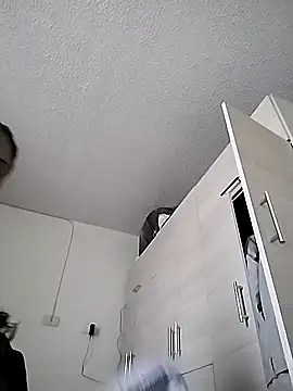 KittyHoleshot87 online show from 10-08-25, 01:53