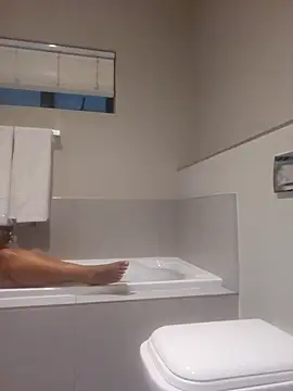 trickyOne online show from 12-20-25, 08:38