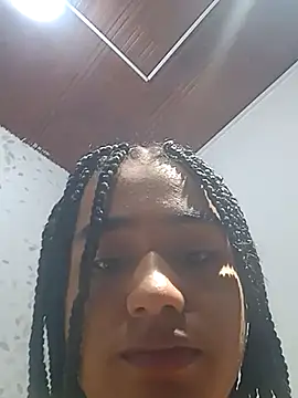 michelle perla online show from 10-28-25, 06:43