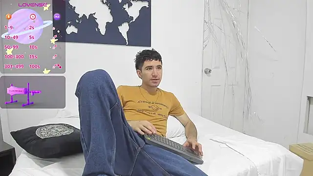 Hot Maiky online show from 09-15-25, 11:32