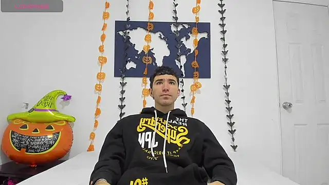 Hot Maiky online show from 10-06-25, 12:02