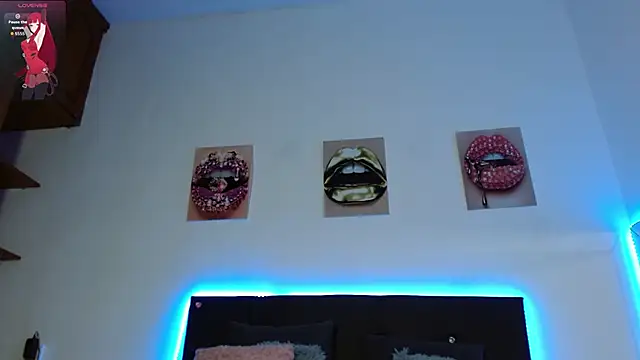 Dariana Pink online show from 09-16-25, 04:19