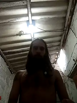 Snapshot of hairy_mannn chatting on 10-13-25, 04:18 hairy mannn online show from 10-13-25, 04:18