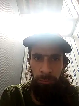 Snapshot of hairy_mannn chatting on 10-28-25, 05:15 hairy mannn online show from 10-28-25, 05:15