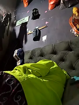 Snapshot of hairy_mannn chatting on 11-26-25, 06:31 hairy mannn online show from 11-26-25, 06:31