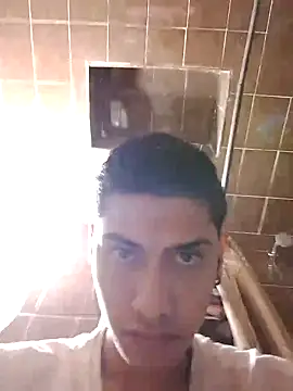 aispuro8505 online show from 10-13-25, 06:24