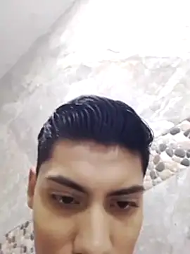 aispuro8505 online show from 10-15-25, 06:24