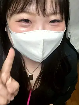 Snapshot of AYA_dayo chatting on 12-17-25, 02:12 AYA dayo online show from 12-17-25, 02:12