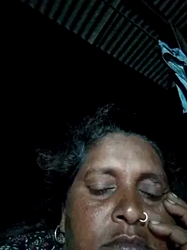 Ishwariya Hatwal online show from 09-15-25, 02:39