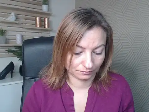 angelaSamt online show from 09-30-25, 05:34