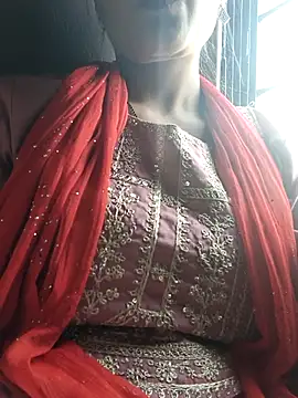 Snapshot of posewith chatting on 11-16-25, 09:15 posewith online show from 11-16-25, 09:15