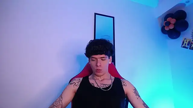 Snapshot of Anhonymus_ chatting on 10-26-25, 03:56 Anhonymus online show from 10-26-25, 03:56