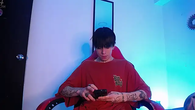 Snapshot of Anhonymus_ chatting on 11-11-25, 03:39 Anhonymus online show from 11-11-25, 03:39