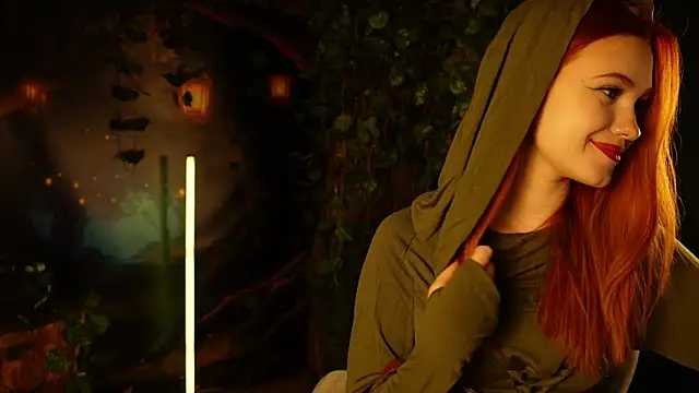 Snapshot of eliz_gallen chatting on 11-05-25, 08:42 eliz gallen online show from 11-05-25, 08:42