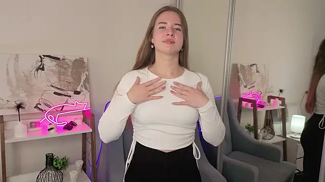 JenLottie online show from 09-09-25, 01:43