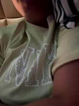 Snapshot of Romantic-jeeva chatting on 09-13-25, 02:44 Romantic-jeeva online show from 09-13-25, 02:44