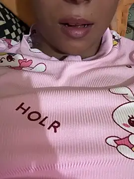Snapshot of Romantic-jeeva chatting on 09-30-25, 03:28 Romantic-jeeva online show from 09-30-25, 03:28
