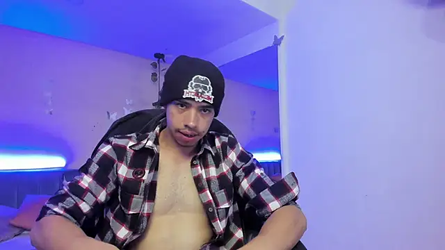 Muscle Scott online show from 12-20-25, 12:56