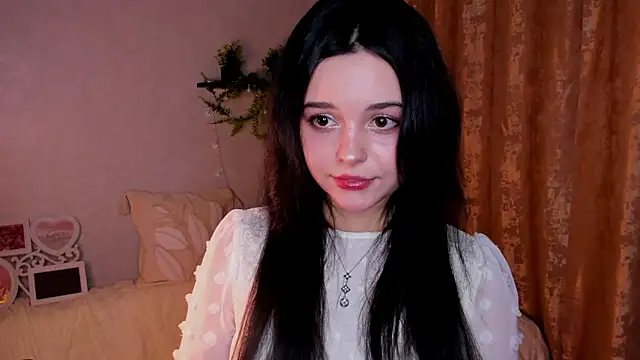 silkyaura online show from 09-16-25, 08:54