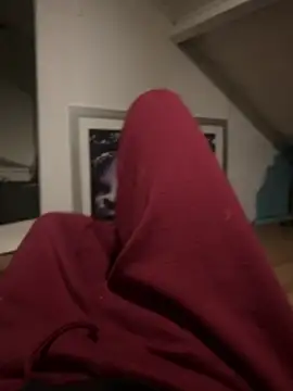 Snapshot of Demyyhh chatting on 03-22-26, 12:03 Demyyhh online show from 03-22-26, 12:03