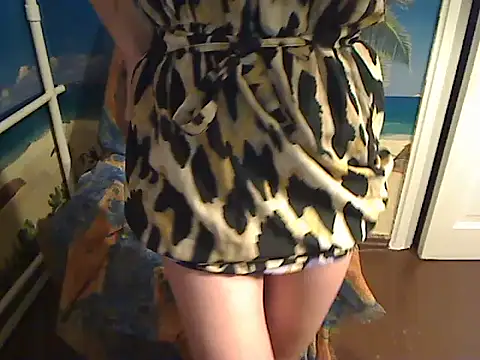 Snapshot of Bastet12 chatting on 11-05-25, 04:18 Bastet12 online show from 11-05-25, 04:18