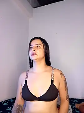 littleemma 77 online show from 09-25-25, 04:00