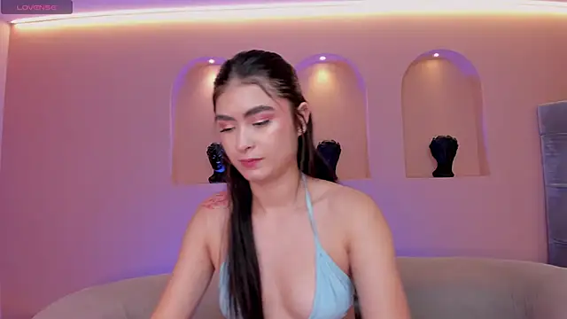 LucyWeiss  online show from 10-16-25, 08:10