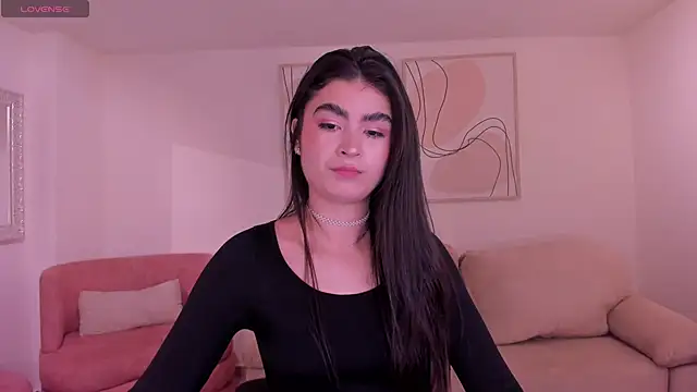 LucyWeiss  online show from 11-21-25, 07:23