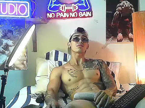 Strongcockfitness online show from 10-19-25, 03:01