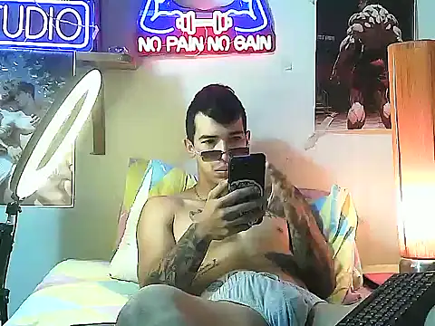 Strongcockfitness online show from 10-21-25, 07:03