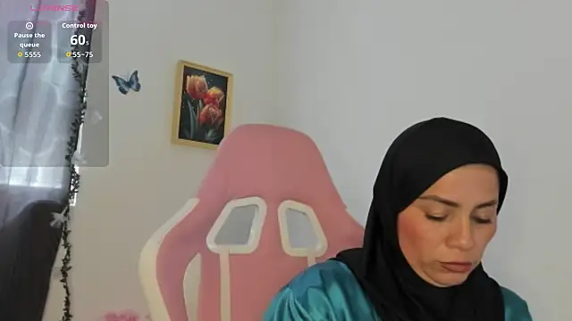 dalila kemur online show from 10-22-25, 03:45