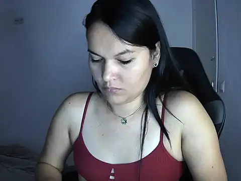 Snapshot of dulvolkova chatting on 10-22-25, 06:13 dulvolkova online show from 10-22-25, 06:13