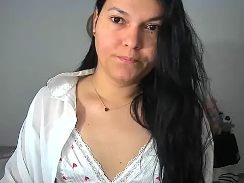 Snapshot of dulvolkova chatting on 11-20-25, 08:47 dulvolkova online show from 11-20-25, 08:47