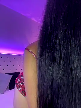 Mariana Montes online show from 10-06-25, 07:44