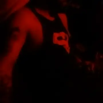 Snapshot of johnboones10 chatting on 04-03-26, 08:29 johnboones10 online show from 04-03-26, 08:29