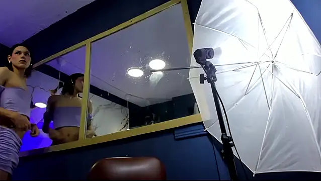 Snapshot of isabella_lovestory chatting on 11-15-25, 09:32 isabella lovestory online show from 11-15-25, 09:32