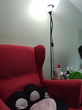 taydeebear online show from 10-16-25, 05:47