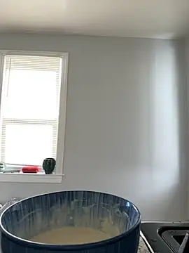 Snapshot of bunbun420247 chatting on 11-05-25, 02:39 bunbun420247 online show from 11-05-25, 02:39