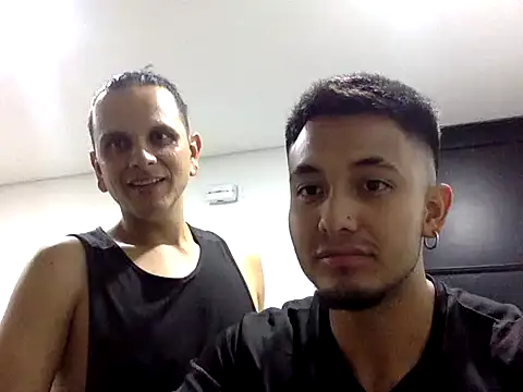 Snapshot of KianxxTeach chatting on 10-29-25, 01:19 KianxxTeach online show from 10-29-25, 01:19