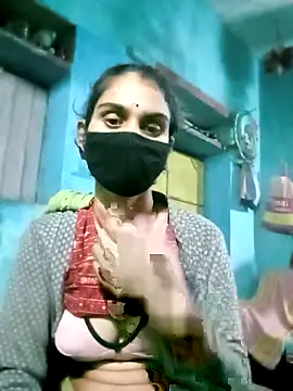 Snapshot of Nishaa_ji chatting on 10-30-25, 12:39 Nishaa ji online show from 10-30-25, 12:39