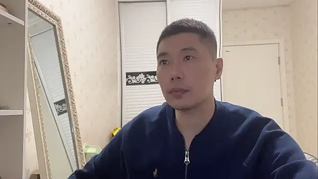 Snapshot of Buryerry-B chatting on 10-22-25, 10:15 Buryerry-B online show from 10-22-25, 10:15