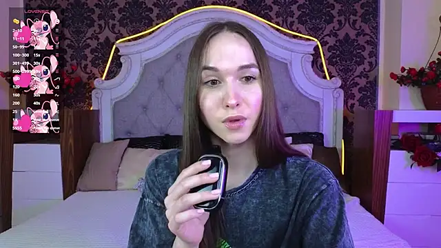 Snapshot of Angeel_Kate chatting on 02-04-26, 12:00 Angeel Kate online show from 02-04-26, 12:00