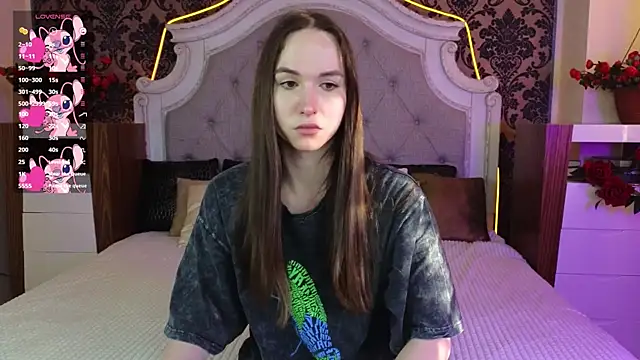 Snapshot of Angeel_Kate chatting on 02-05-26, 06:18 Angeel Kate online show from 02-05-26, 06:18