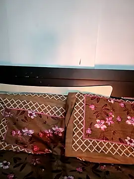 Deepa Sharma143 online show from 01-10-26, 01:40