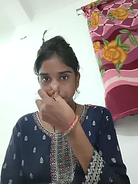 Hot-Soniya2 online show from 10-30-25, 04:08