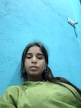 Hot-Soniya2 online show from 12-23-25, 02:53