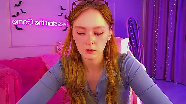 AgataFoxley online show from 11-05-25, 06:08