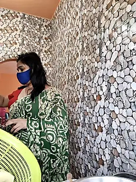 naughty nataasa online show from 04-12-26, 08:08