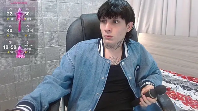 Iantwink18 online show from 11-22-25, 07:57